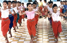 © Martina Miethig, Kambodscha, Phnom Penh, Schule, Khmer Tanzunterricht