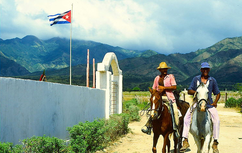 © Martina Miethig, Kuba, Guantanamo, Cowboys, Flagge